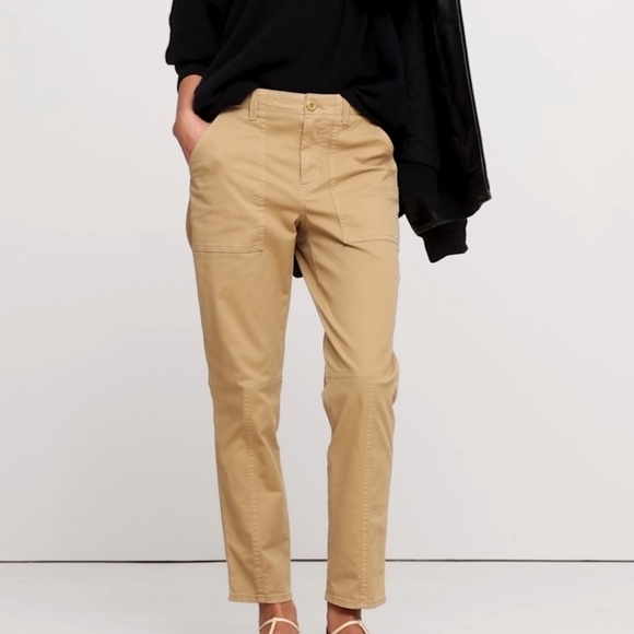 Banana Republic Mid Rise Slim Cargo Pants Khaki Size 2 Office Careerwear Utility - Picture 1 of 11